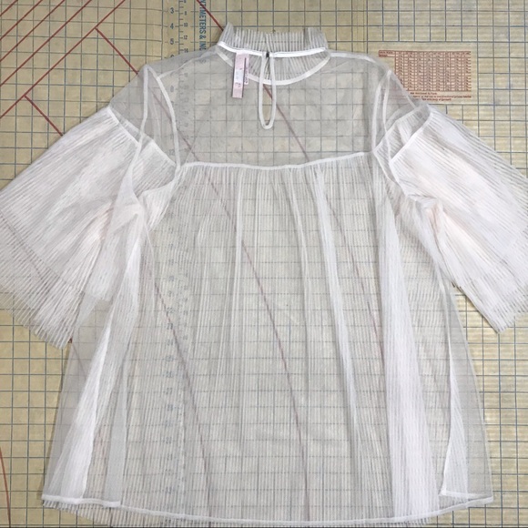 VICTORIA’S SECRET Tulle Lingerie Top in COCONUT! - Picture 5 of 7